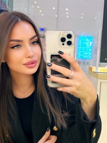 Полина